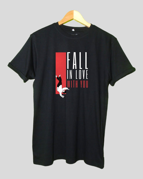 Fall in love T shirt Black color Round Neck Half Sleeves